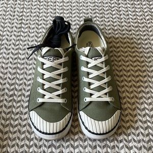 Ladies Keen Elsa sneakers